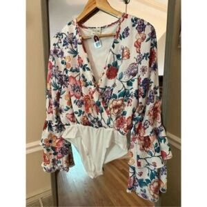 Peach love bell sleeve bodysuit